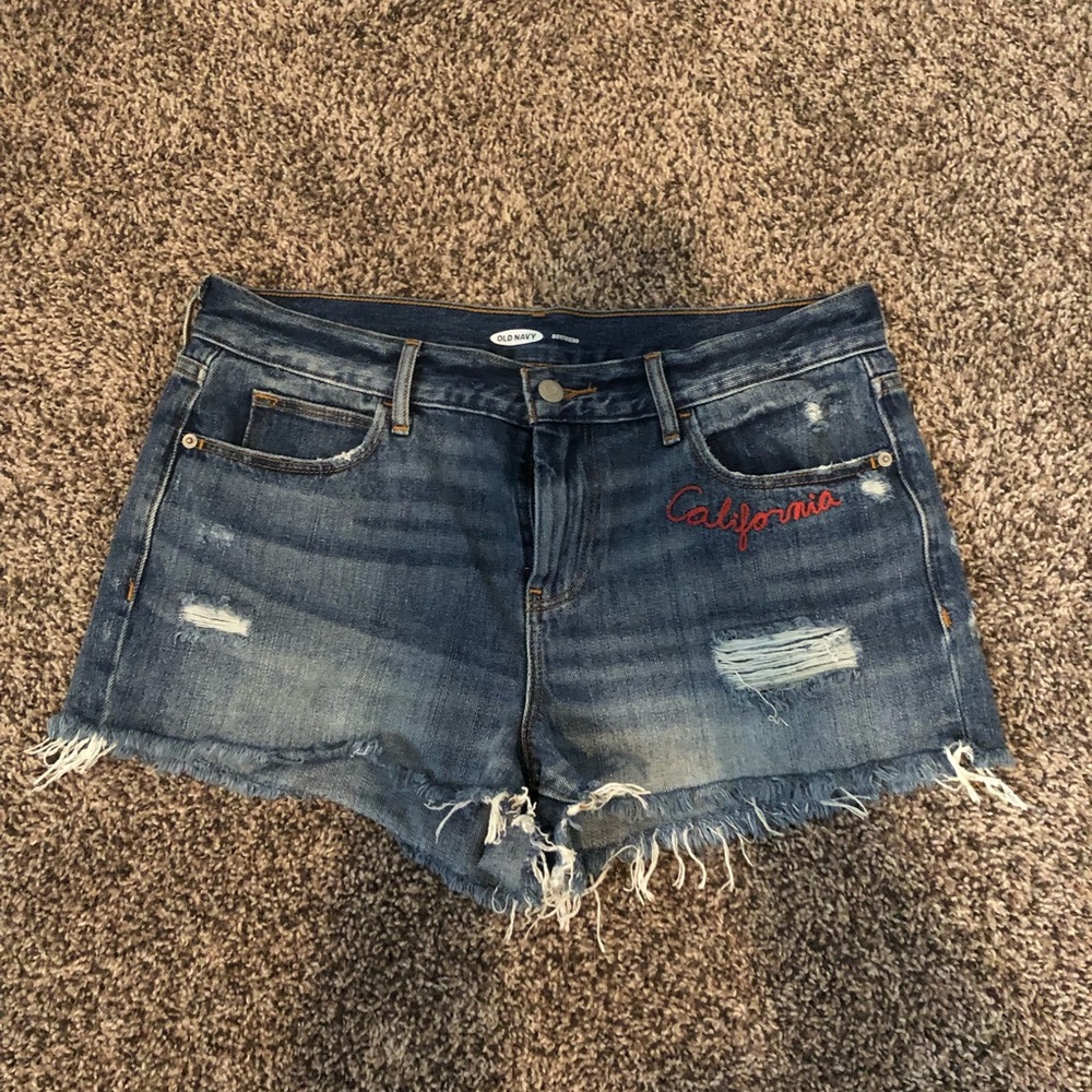 Old navy boyfriend jean shorts. Size 8